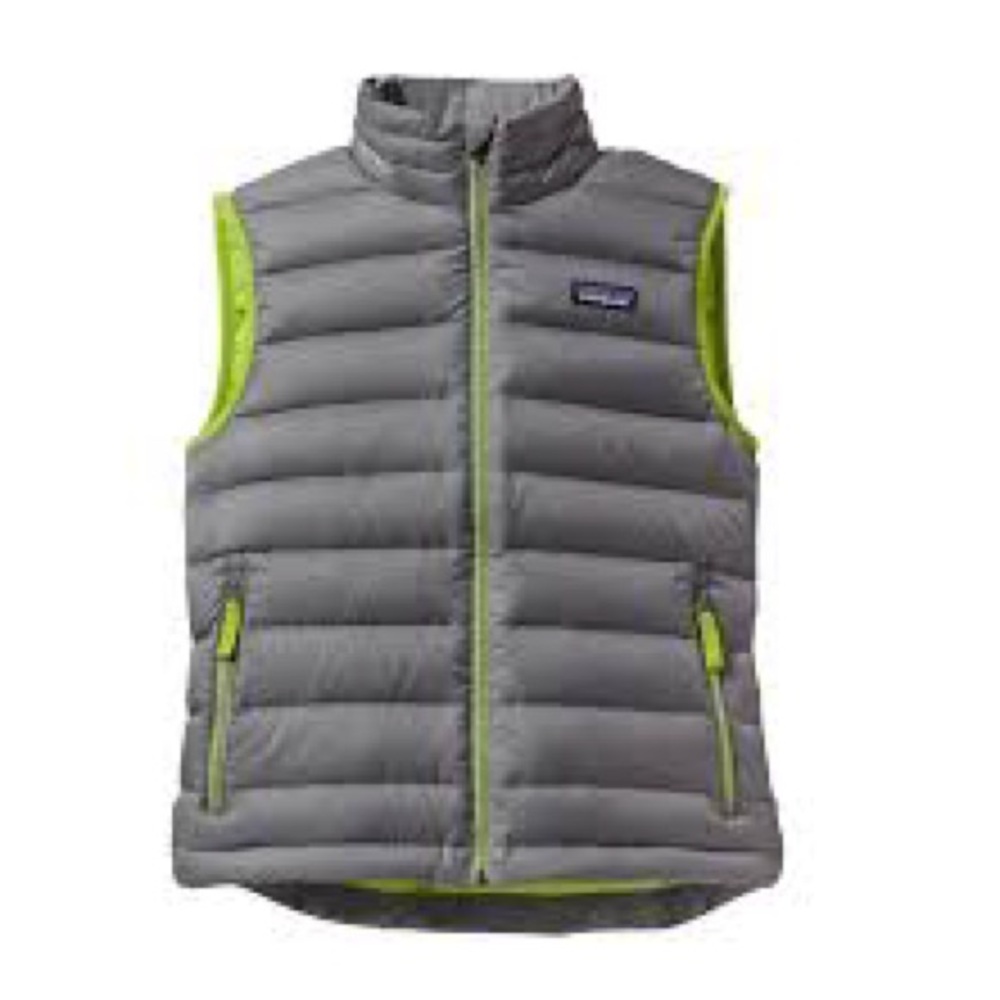 Patagonia Gray Boys Vest with Bright Green Trim, size XS (5-6)